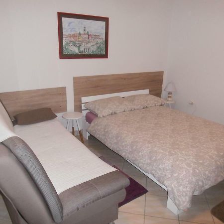 Apartment Gabi Labin  Luaran gambar