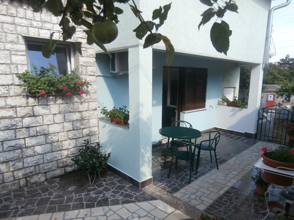 Apartment Gabi Labin  Luaran gambar