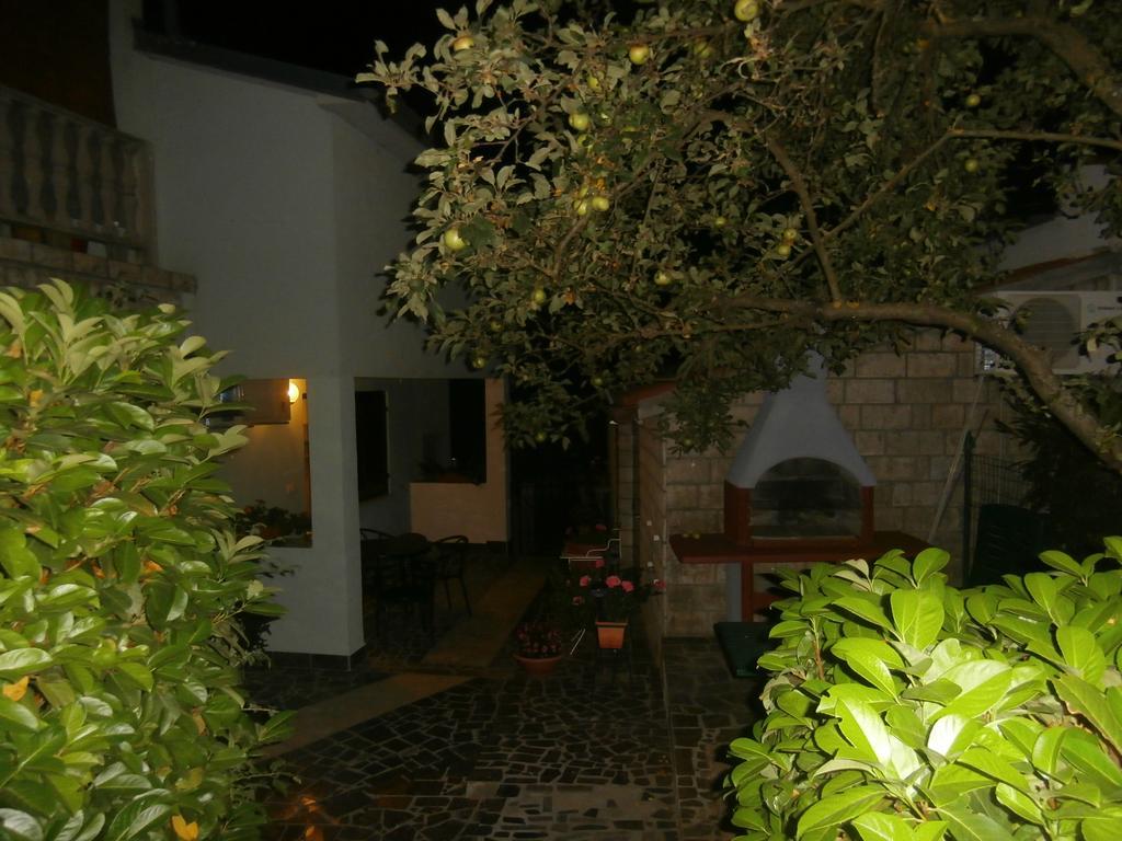 Apartment Gabi Labin  Luaran gambar