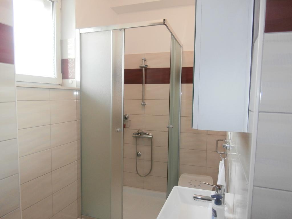 Apartment Gabi Labin  Luaran gambar