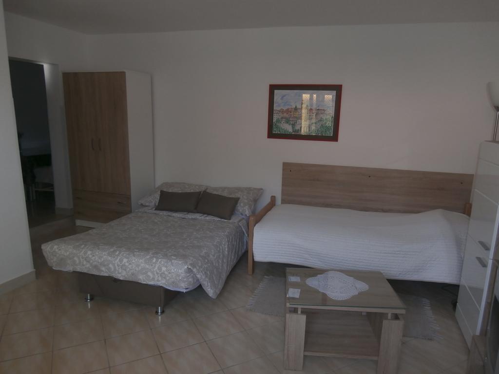 Apartment Gabi Labin  Luaran gambar