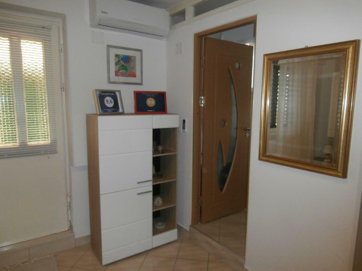 Apartment Gabi Labin  Luaran gambar