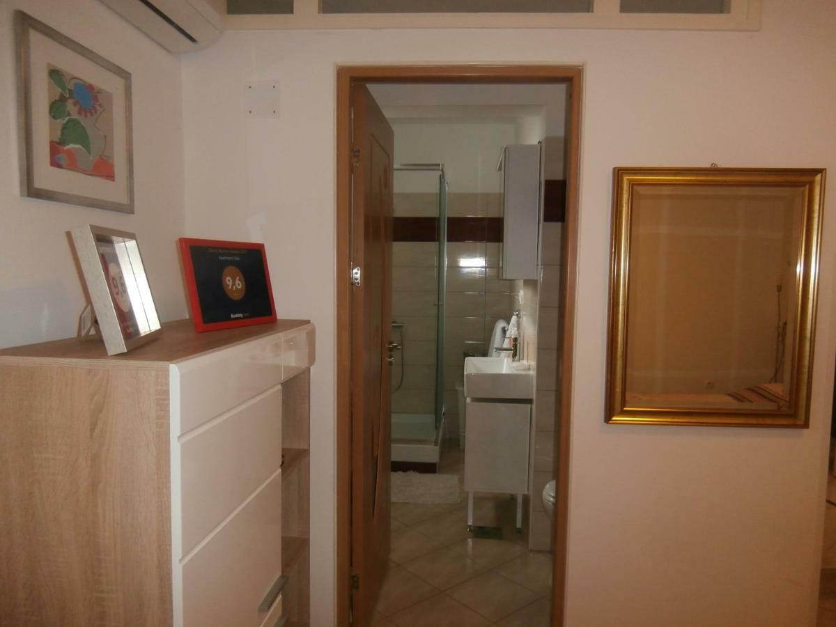 Apartment Gabi Labin  Luaran gambar
