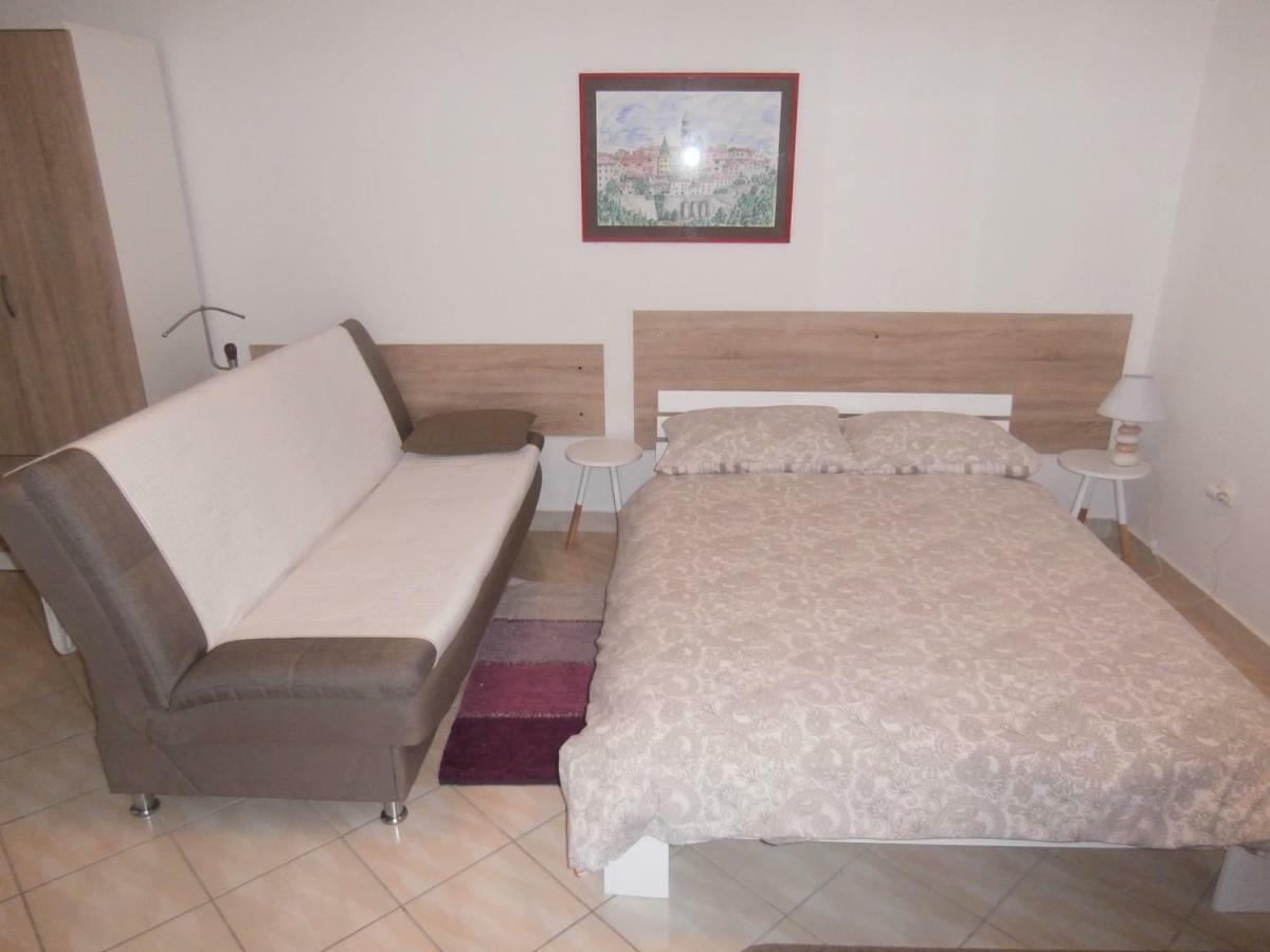 Apartment Gabi Labin  Luaran gambar